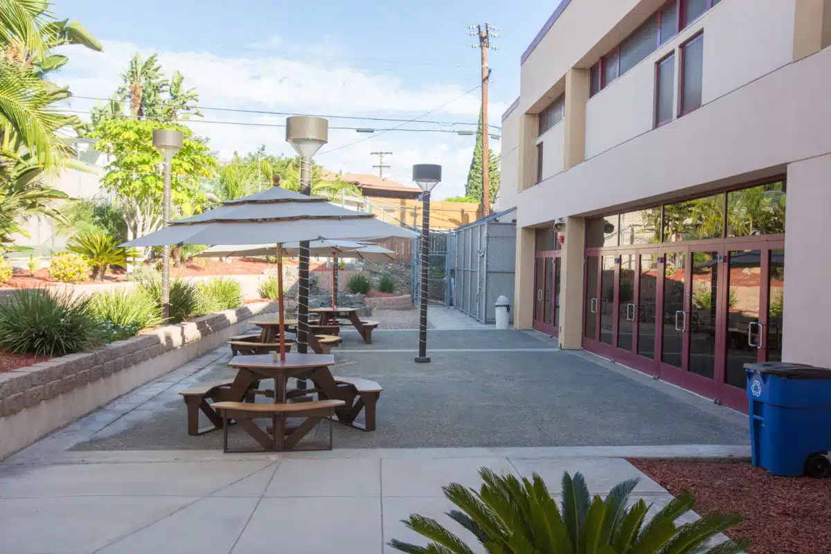 Alvarado Parkway Institute - Thumbnail 6