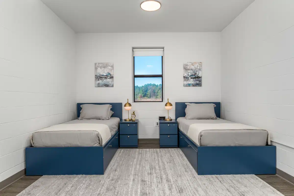 Avenues Recovery Center - Thumbnail 5