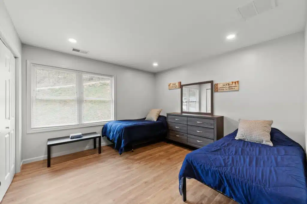 Crest View Recovery Center - Thumbnail 4