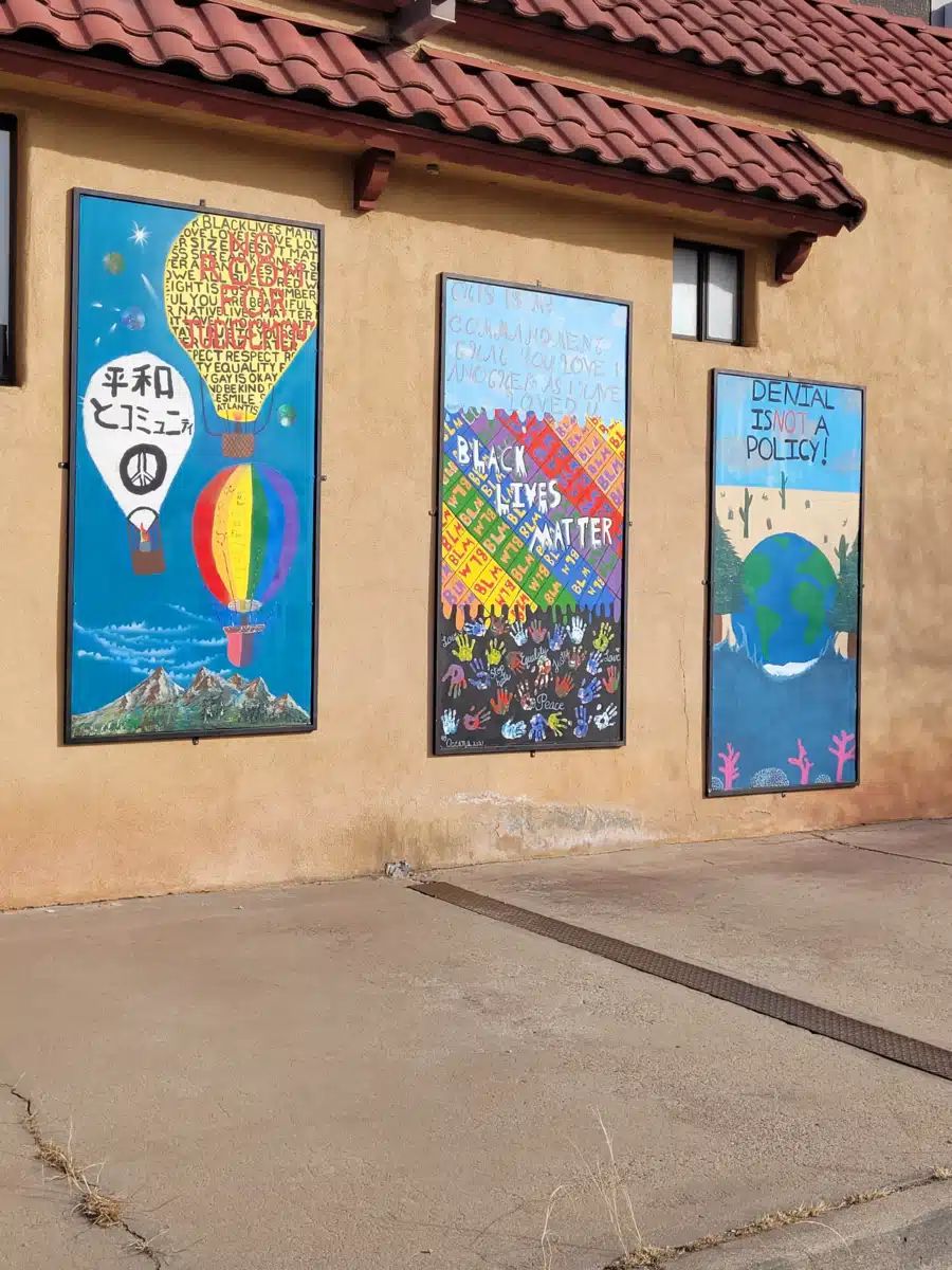 Crossroads for Women - Thumbnail 3