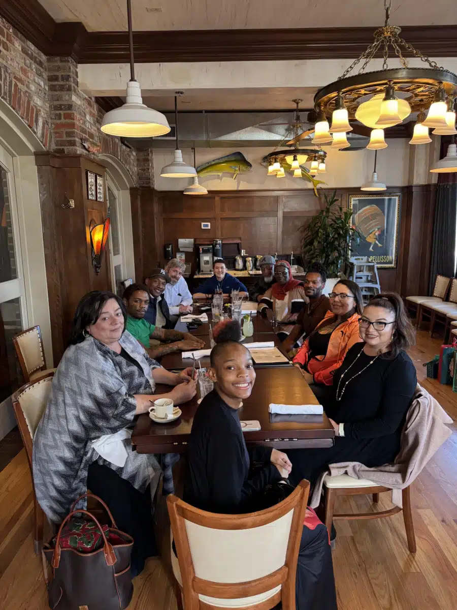 Dont Look Back Center - Thumbnail 6