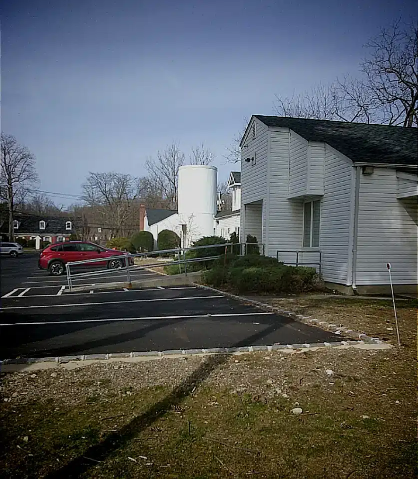 Employee Assistance Resource Servs Inc rehabilitation center in Smithtown, NY