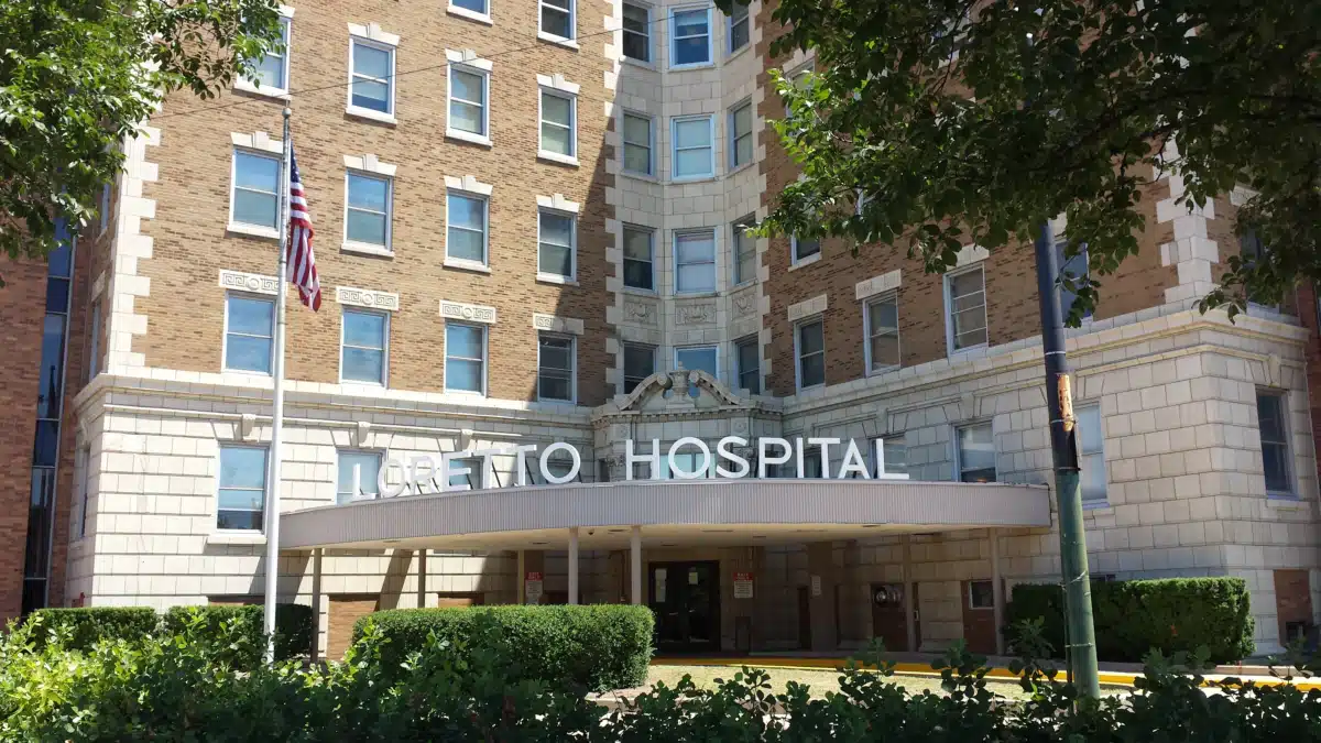 Loretto Hospital - Thumbnail 9