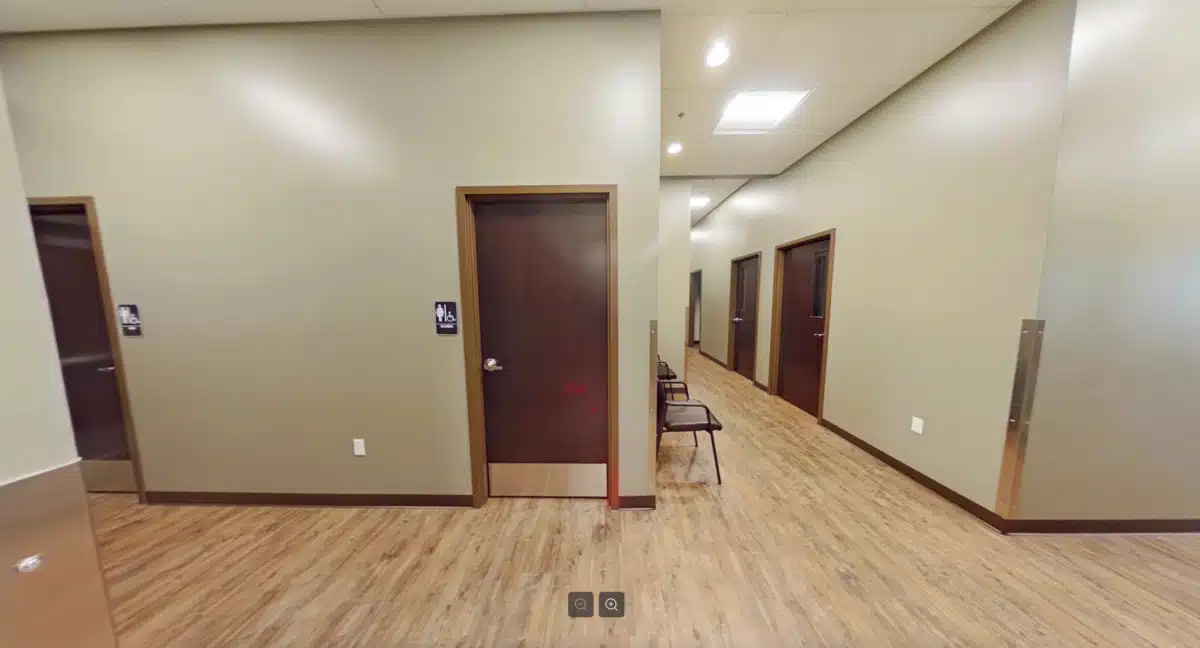 Madison East Comprehensive Trt Ctr - Thumbnail 9