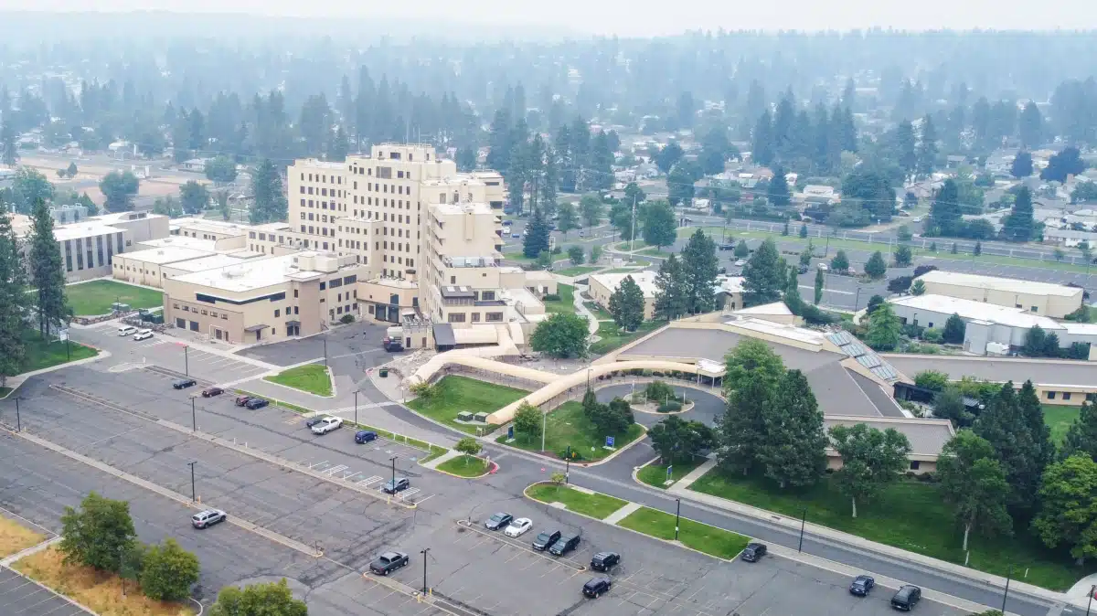 Mann Grandstaff VA Medical Center - Thumbnail 7