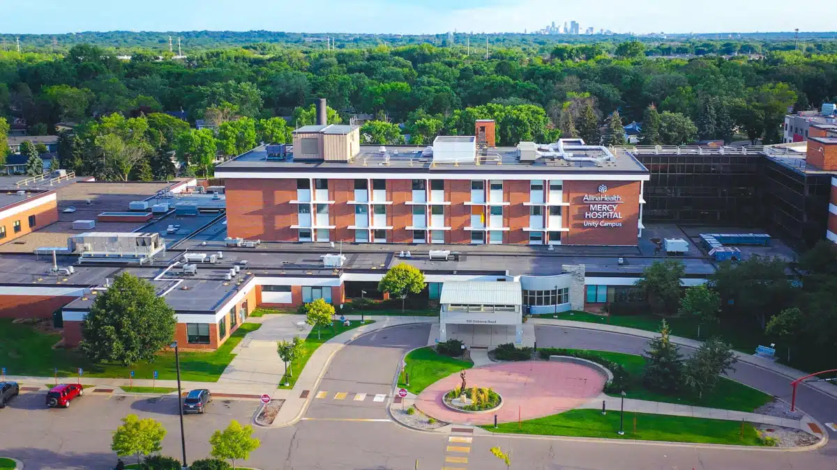 Mercy Hospital Unity Campus - Thumbnail 2