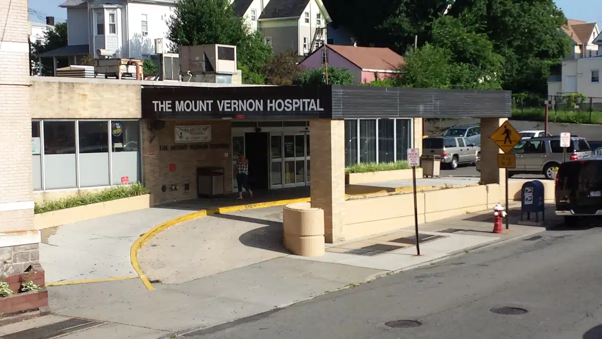 Montefiore Mount Vernon Hospital - Thumbnail 5