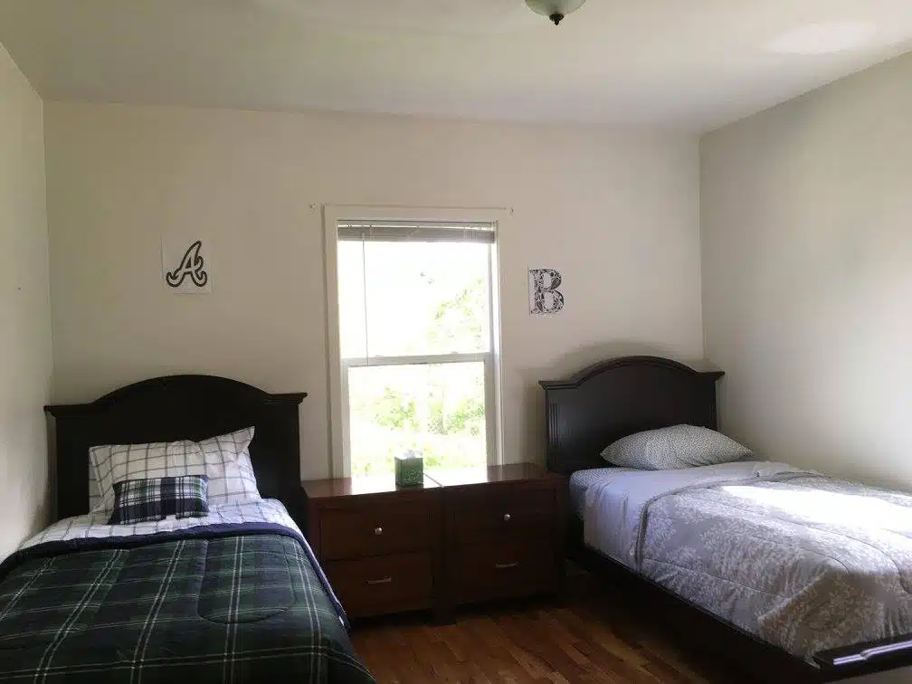 Pacific Crest Trail Detox rehabilitation center in Portland, OR