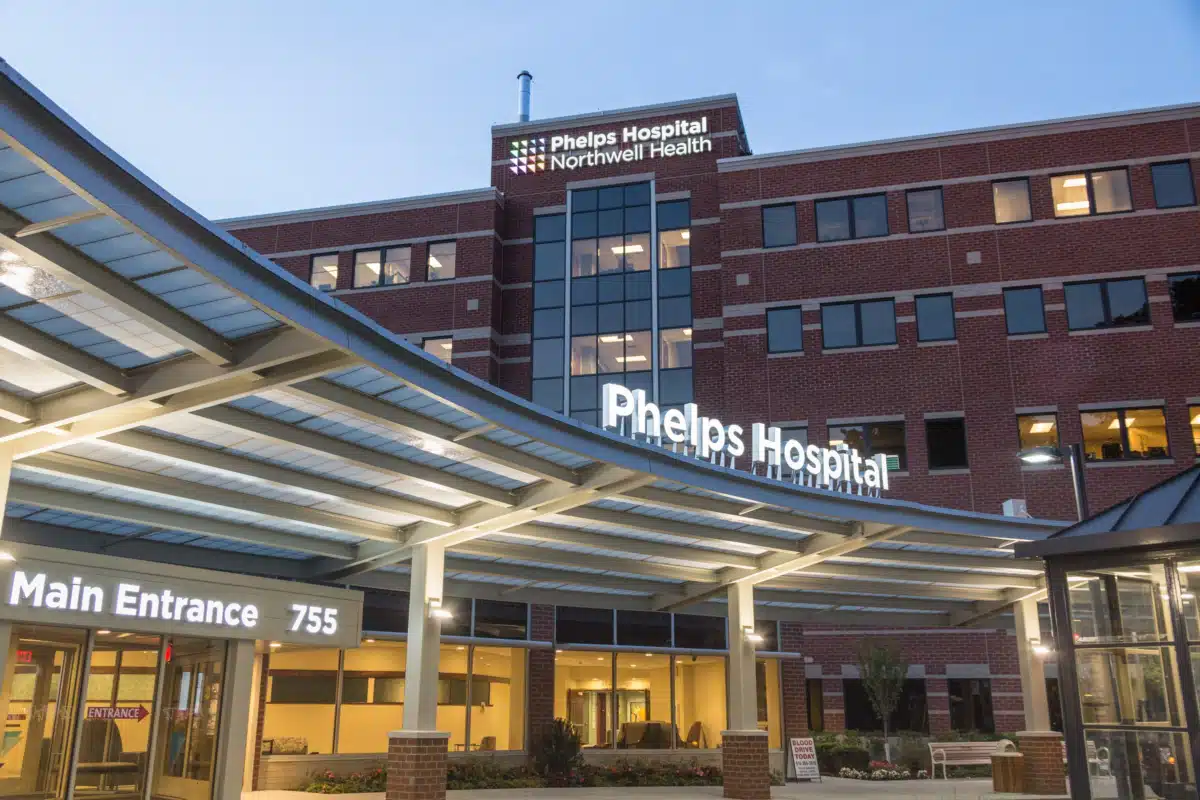 Phelps Hospital - Thumbnail 2