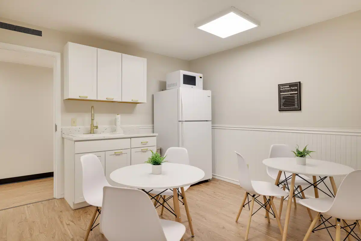 Recovery Cove - Thumbnail 6