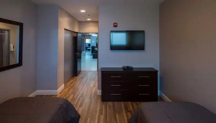 Retreat of Broward Inc - Thumbnail 7