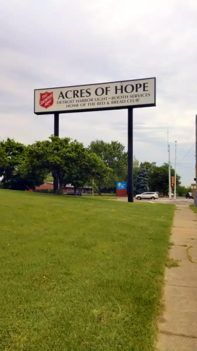 Salvation Army Harbor Light System - Thumbnail 2