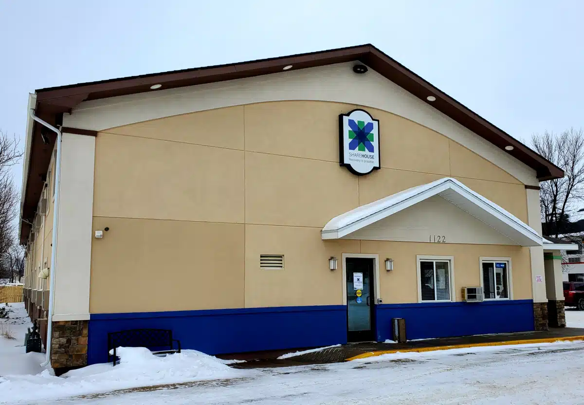 Sharehouse Grand Forks - Thumbnail 8