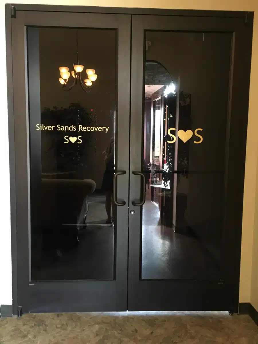 Silver Sands Recovery - Thumbnail 6